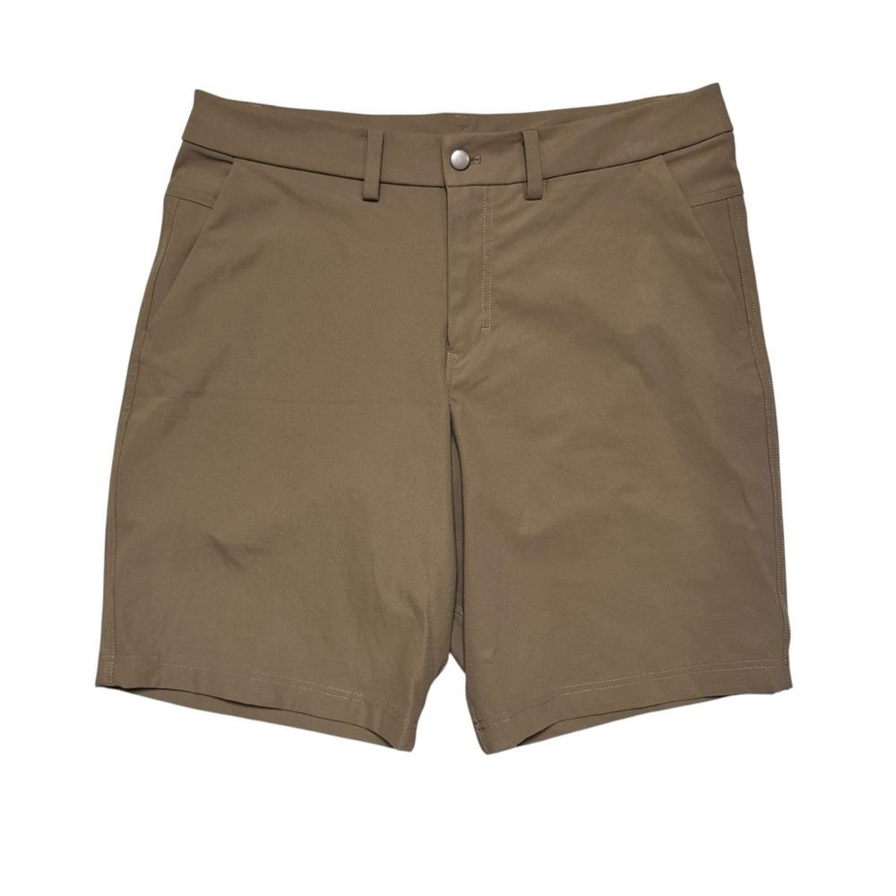 Lululemon Men's Chino Beige Commission Shorts LM7929SE Size 36